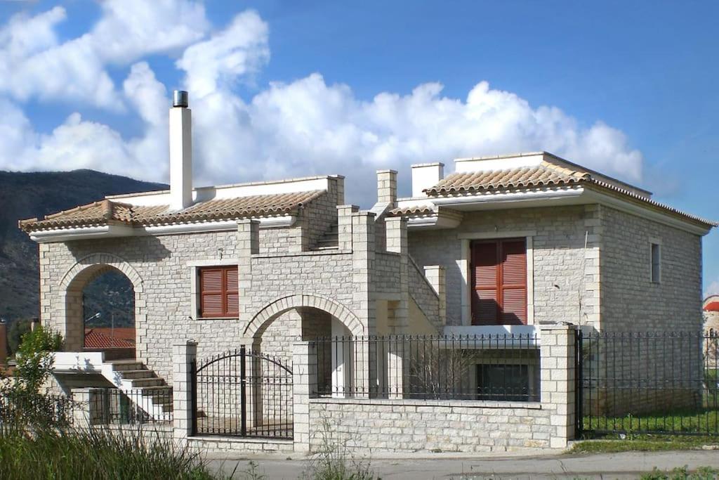 Apartament Το Πετρινο - Καλοκαιρινό Σπίτι Κοντά Στα Σύβοτα - Φασκομηλια Faskomilia Zewnętrze zdjęcie